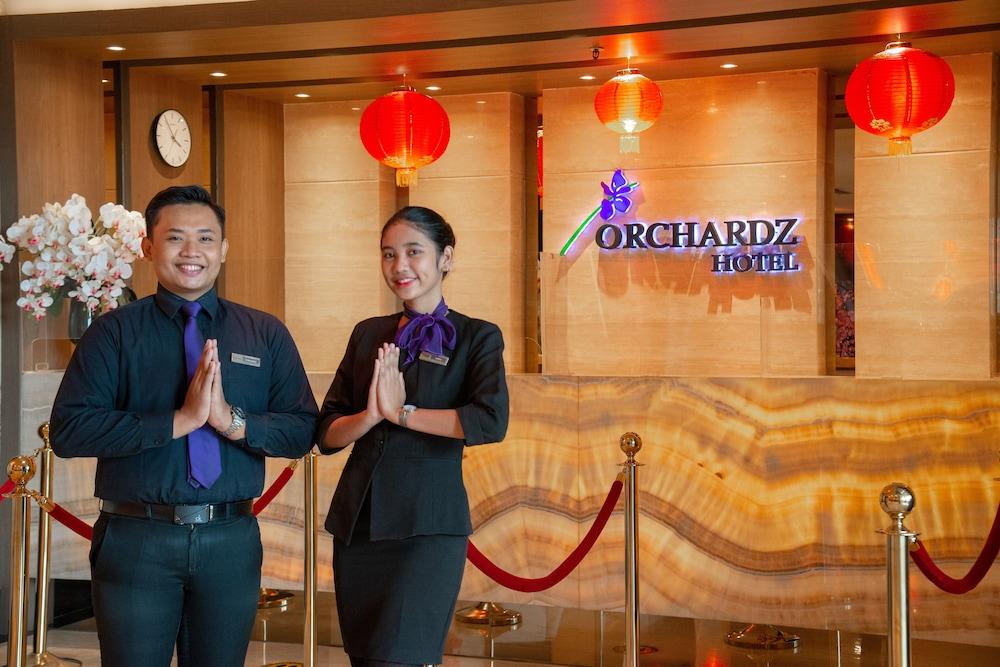 Orchardz Hotel Bandara Tangerang Ngoại thất bức ảnh