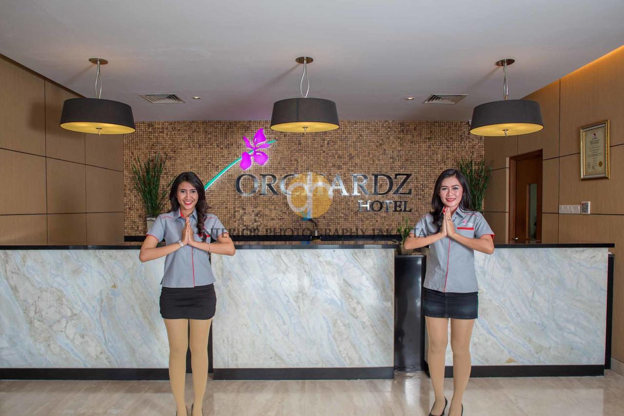 Orchardz Hotel Bandara Tangerang Ngoại thất bức ảnh