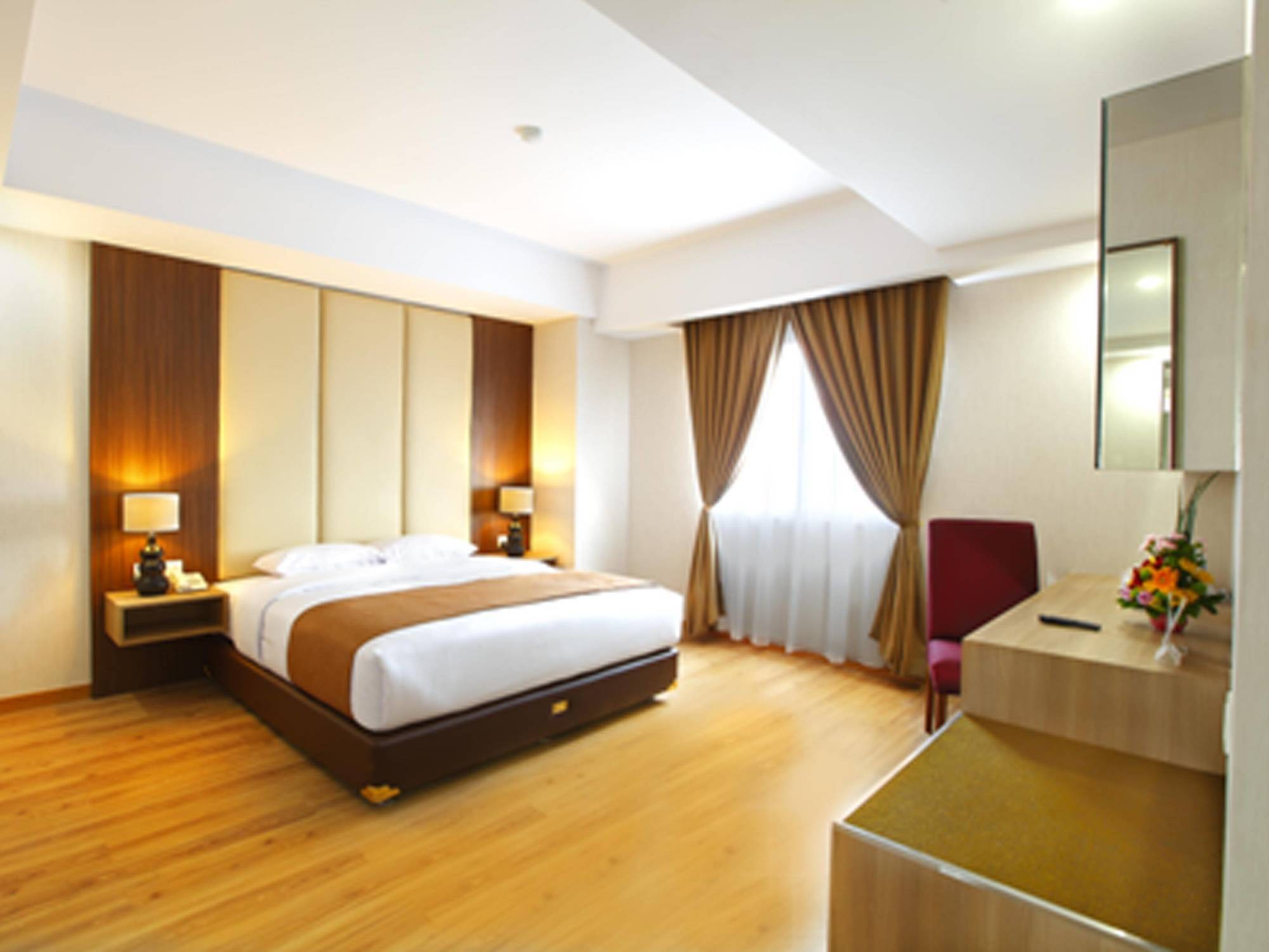 Orchardz Hotel Bandara Tangerang Ngoại thất bức ảnh